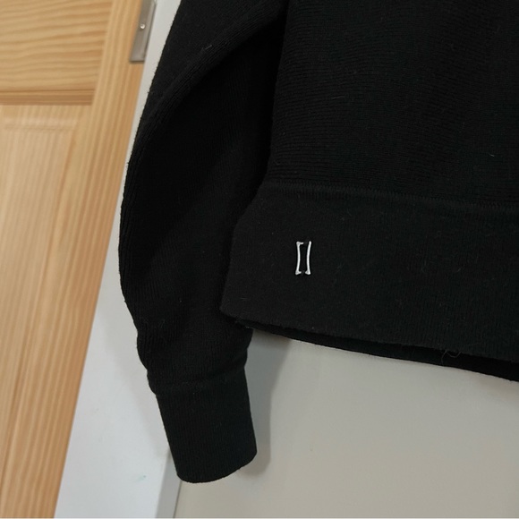 Kit and Ace V Neck Knit Sweater Size XS - Picture 3 of 10